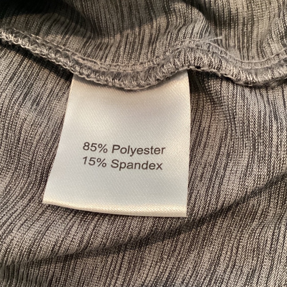 Jos A Bank Traveler Performance Gray Quarter 1/4 Zip Pullover Tailored Golf - XL - Picture 5 of 6